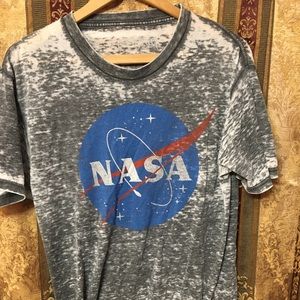 NASA shirt medium